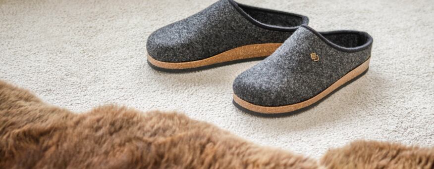 Felt slippers