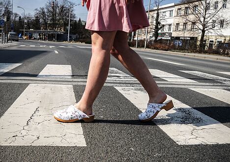 What do customers say about our clogs?