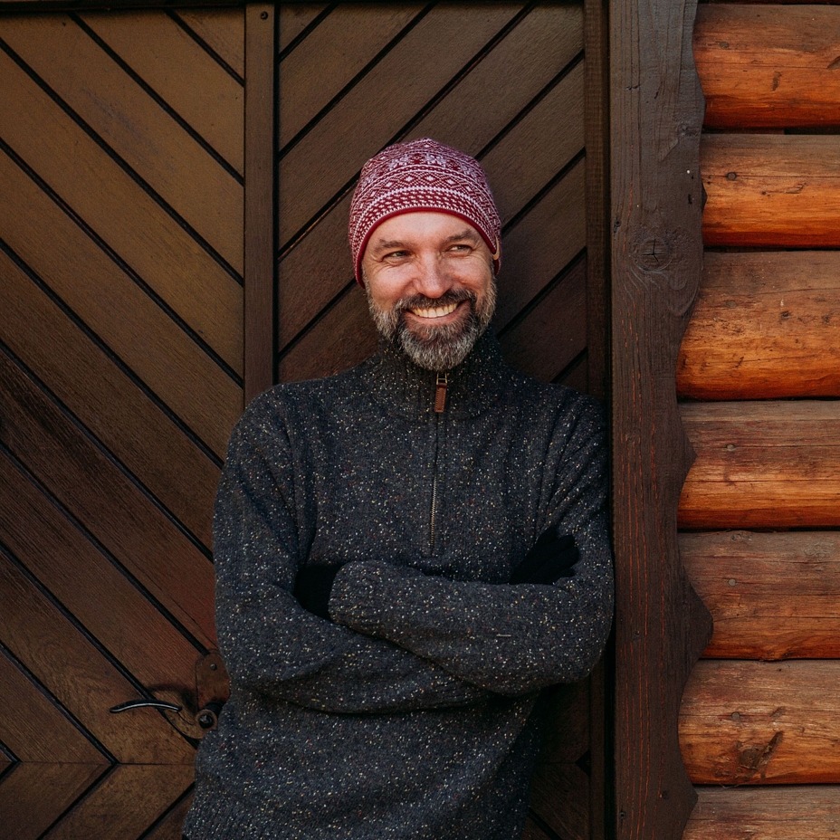 Vlnka Wool Beanie V24  Red