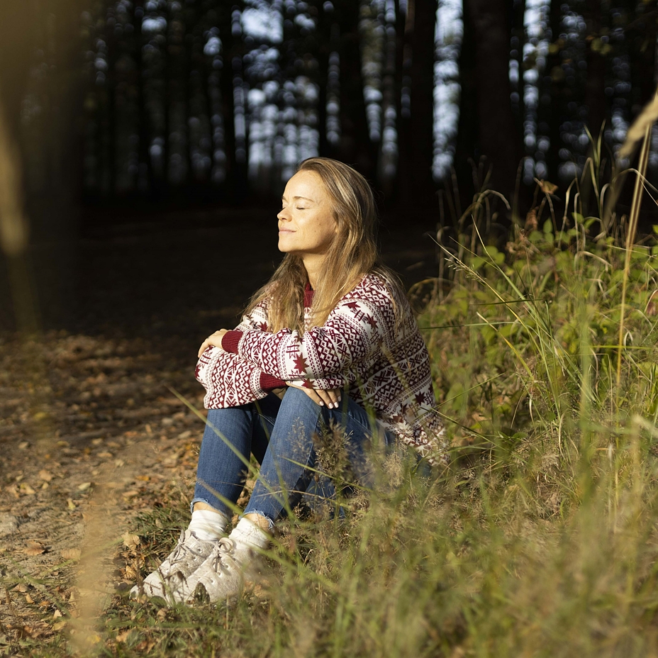 Vlnka Wool Sweater in Nordic Design S20 Red