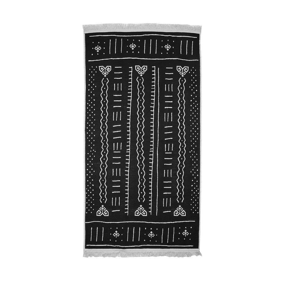 Recycled cotton rug with pattern black and white