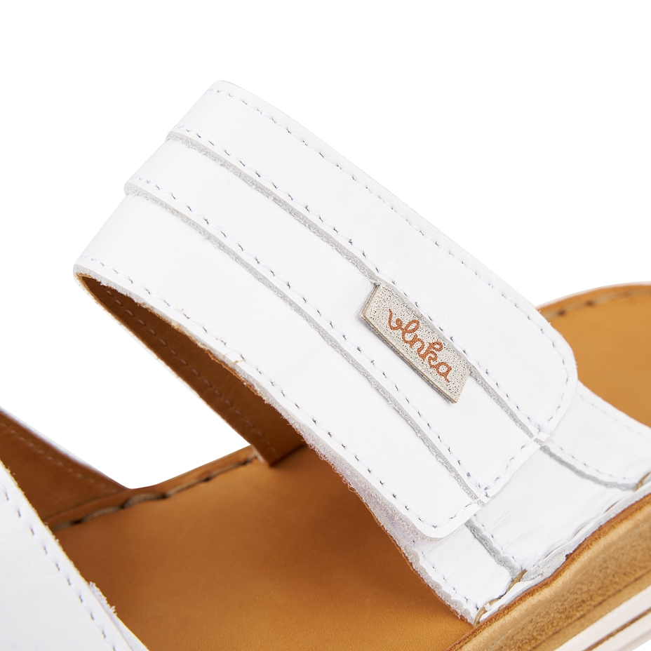 Women's wide leather slip-on shoes Dolores white