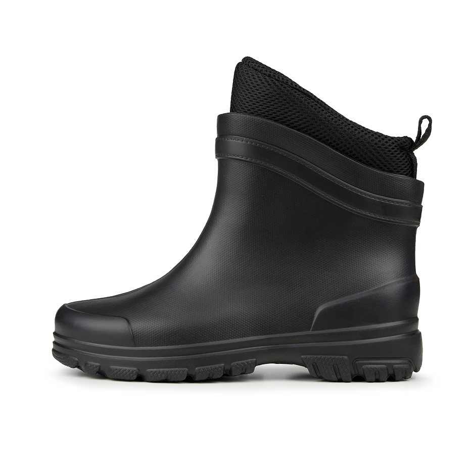 Insulated men's low wellies with wool insert black