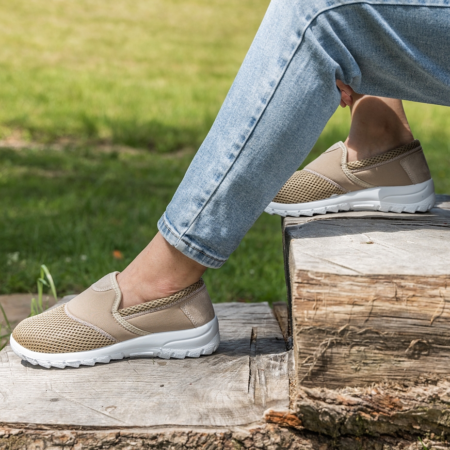 Women's breathable orthopedic sneakers  Beige