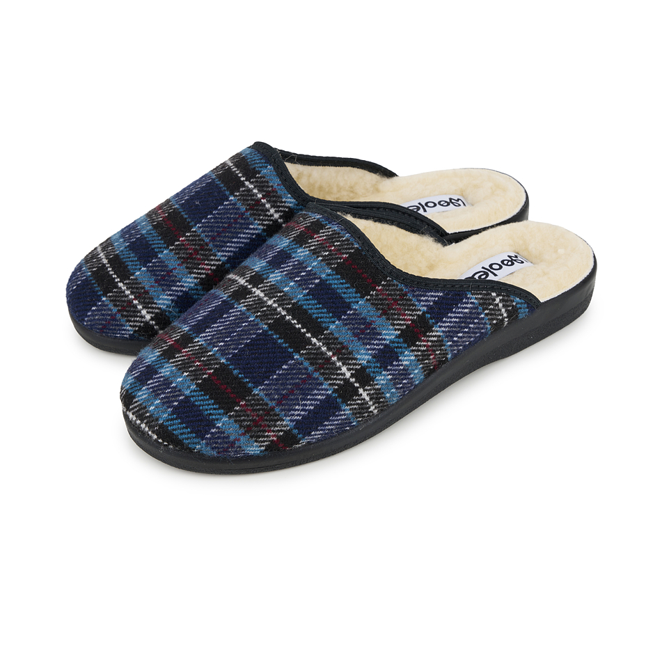 Two-pack of men's comfort slippers with Merino sheep wool