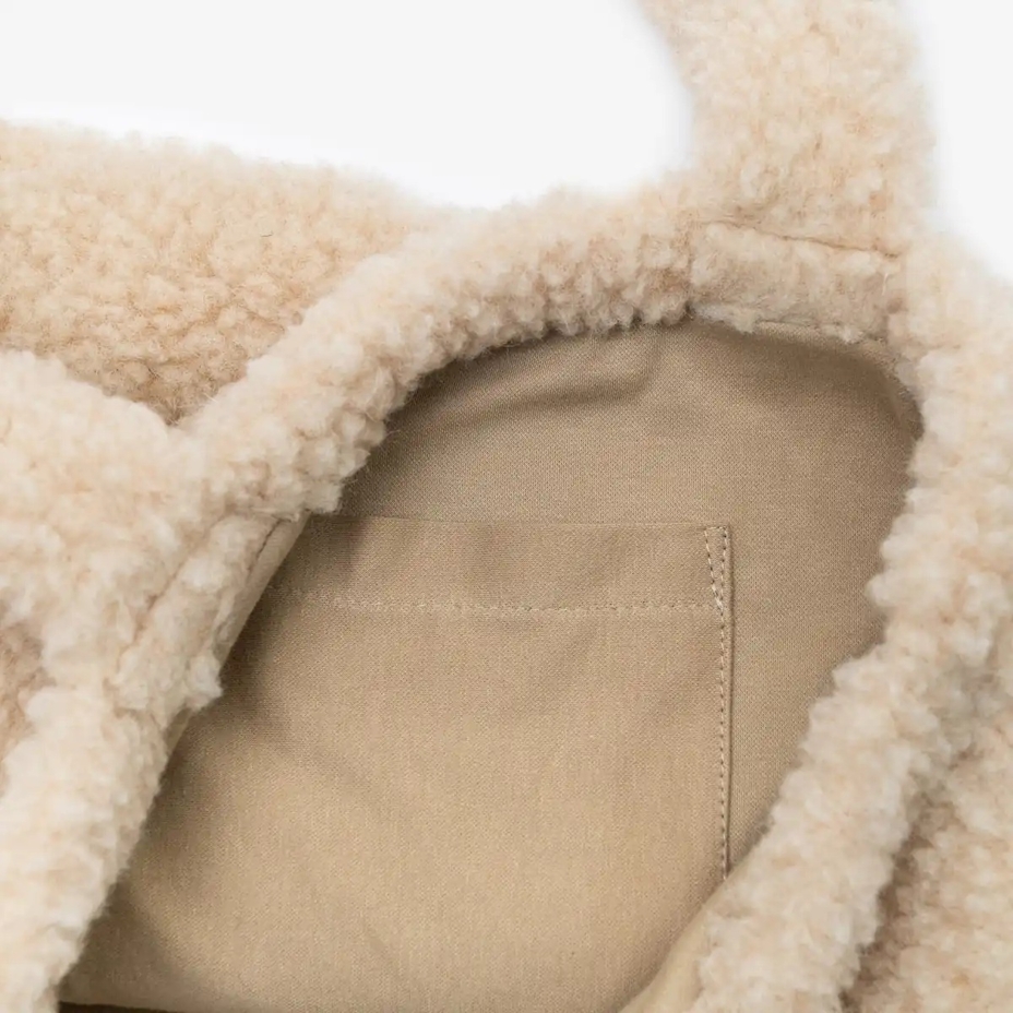 Merino wool shoulder bag beige