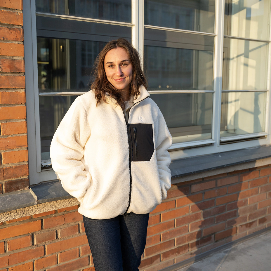 Women's fleece sweatshirt with two-way zipper white