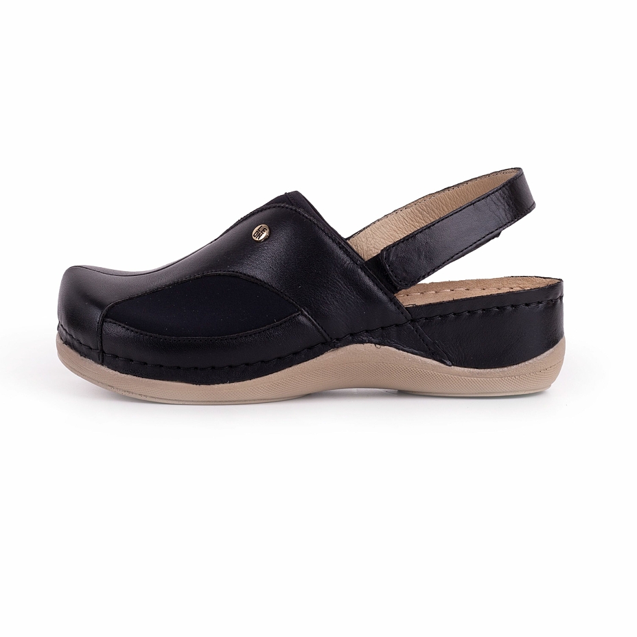 Women's leather sandals for bunions Livia Black