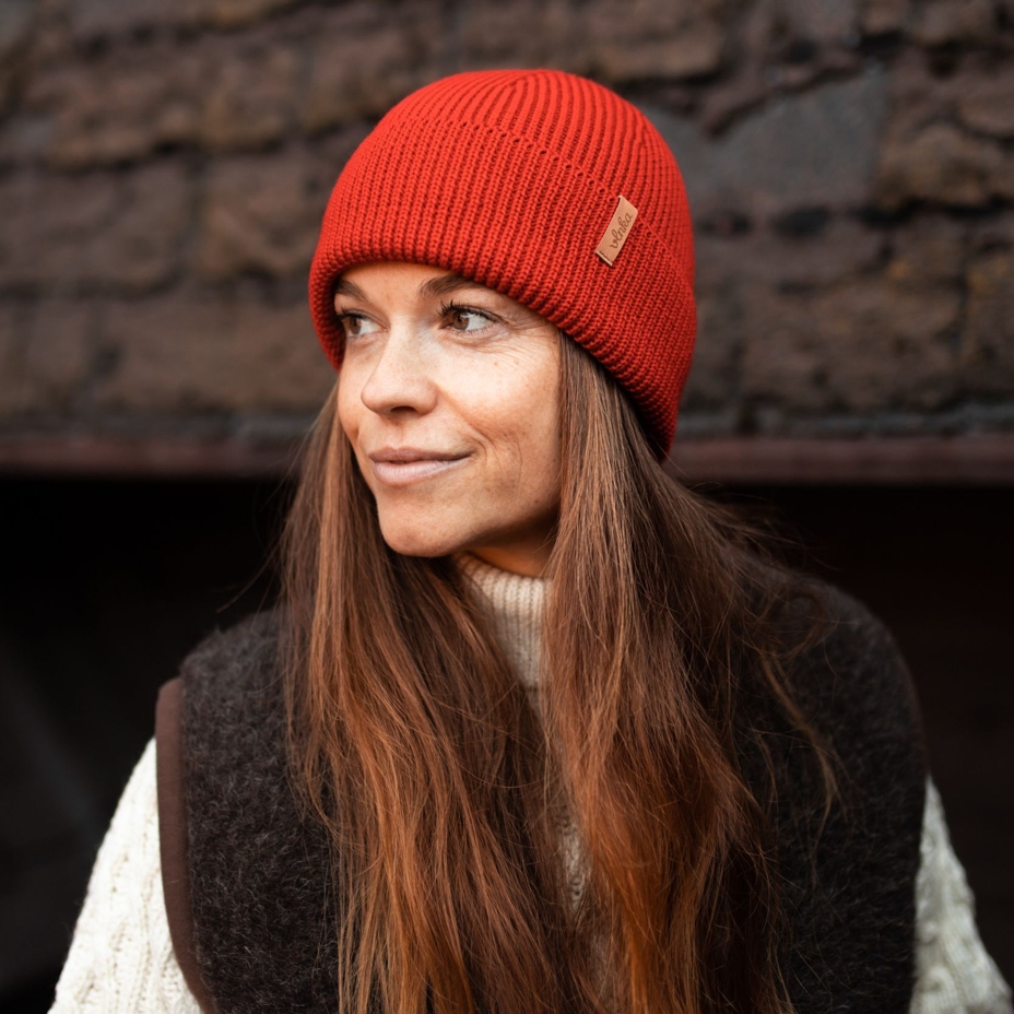 Vlnka Wool Beanie V21 Red