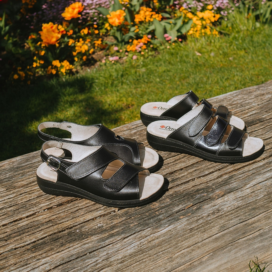 Women’s Sona Leather Sandals for Feet with Bunions Black