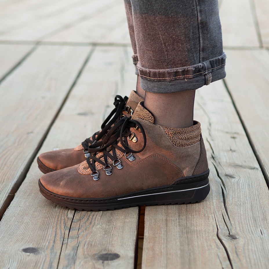 Women’s Vendula Leather Ankle Boots Brown