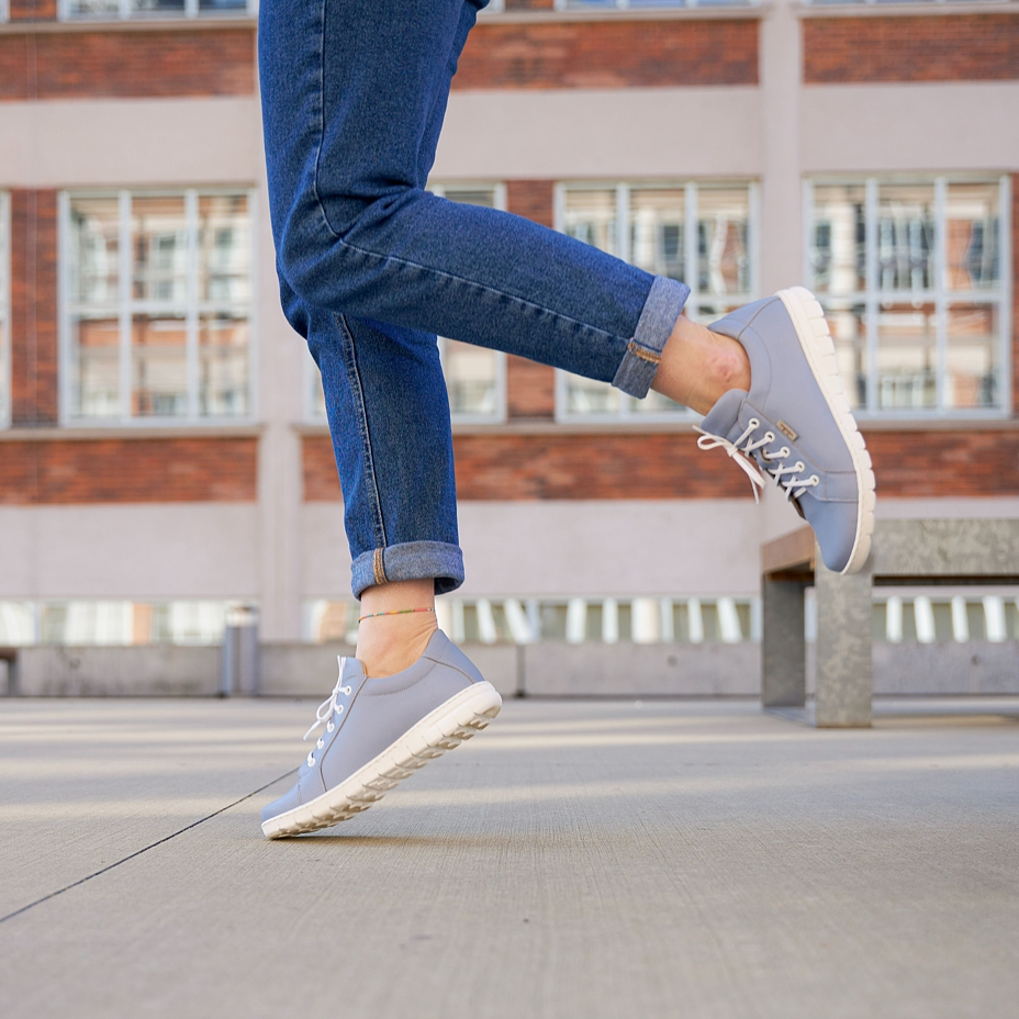 Women’s Nina Leather Trainers Blue
