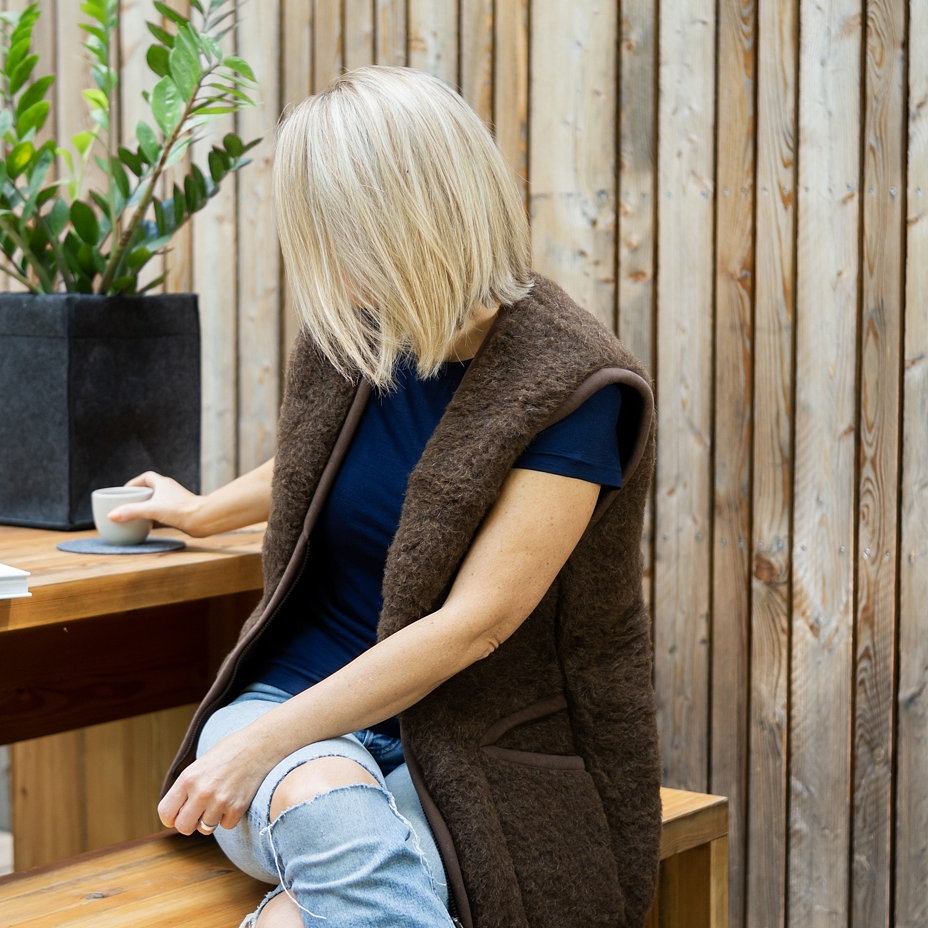 Extra Long Wool Vest Dark Brown