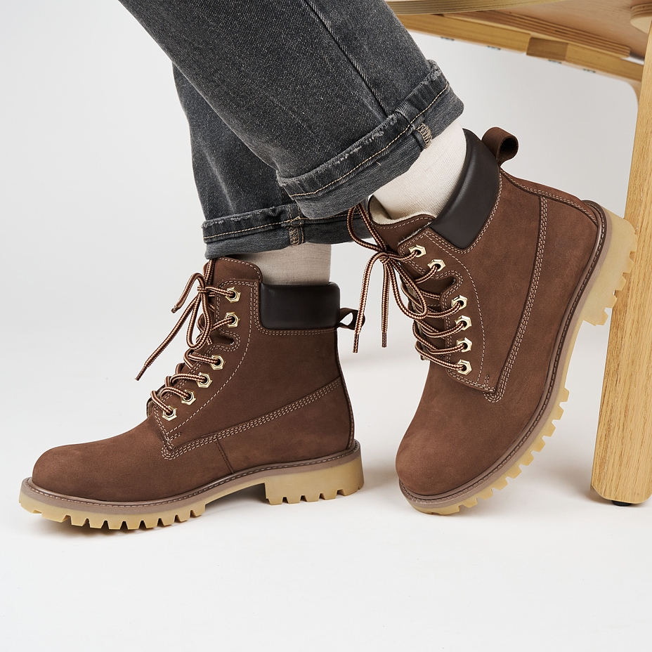 Fluffy farmer's boots Woolee Brown