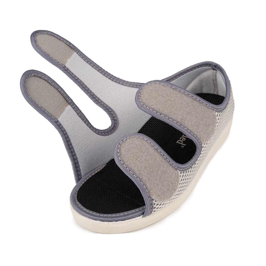 Breathable bandage shoes gray