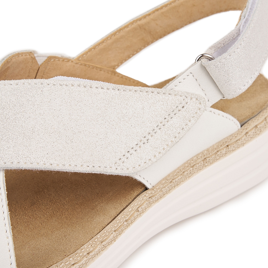 Ladies leather sandals Danka silver