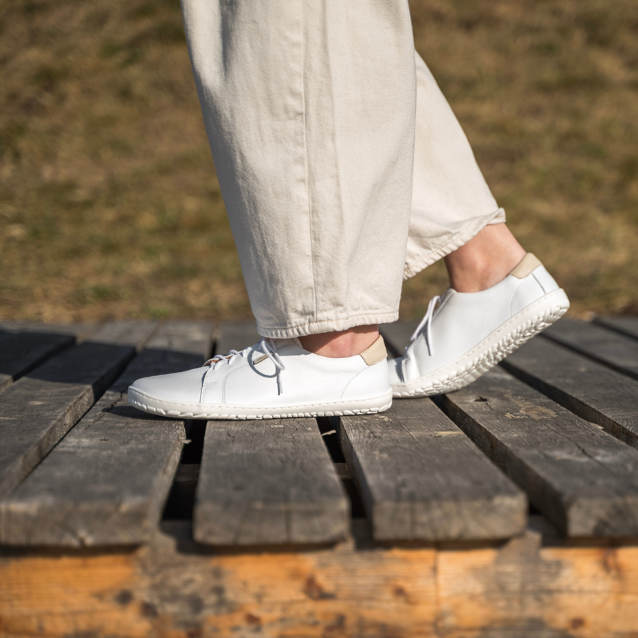 Barefoot leather sneakers Mira white