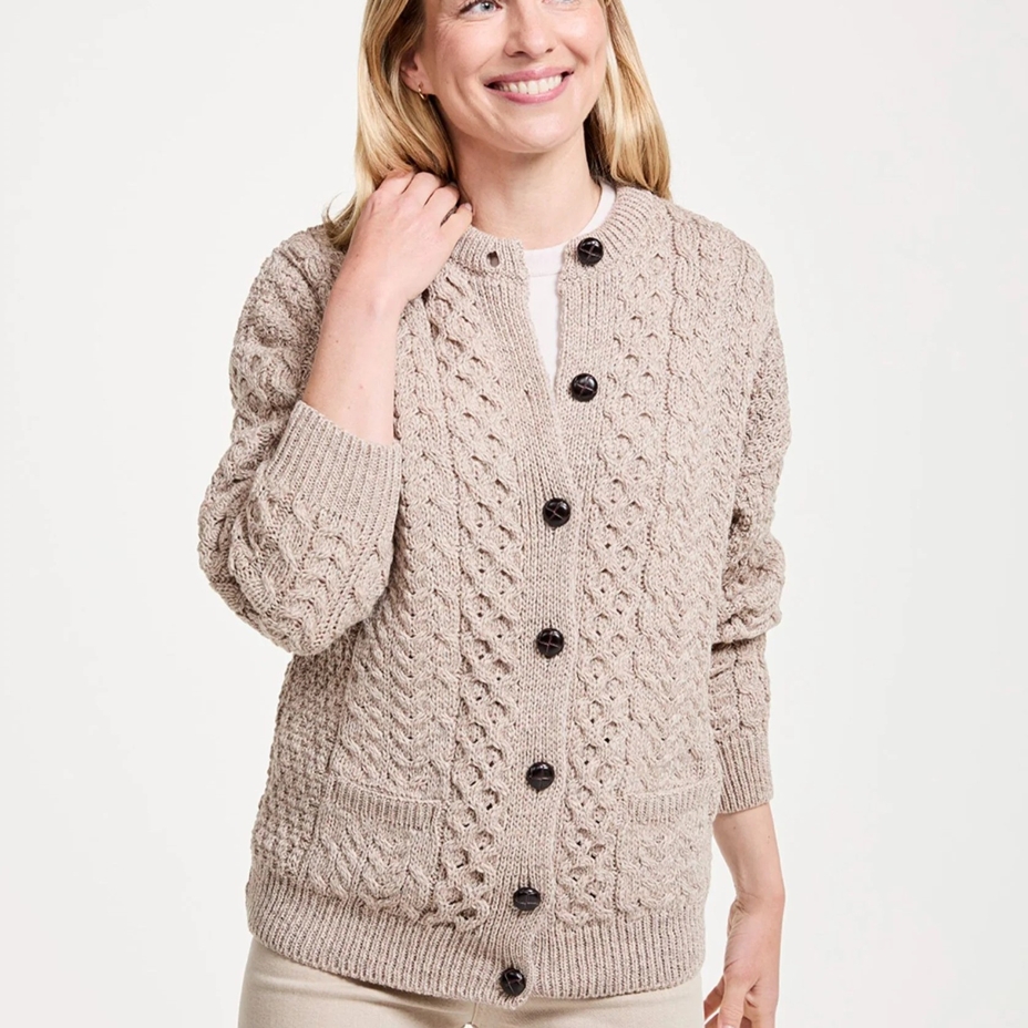 Women's Merino wool button-up sweater beige