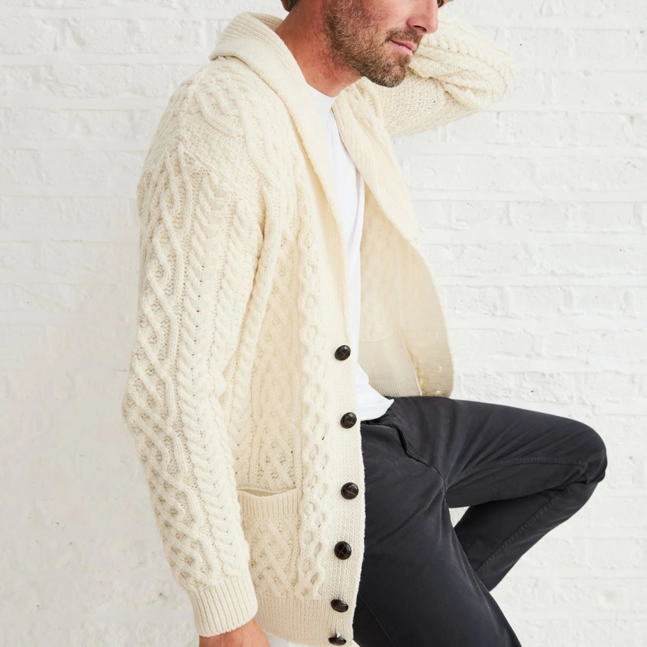 Men's Merino wool sweater with buttons, natural