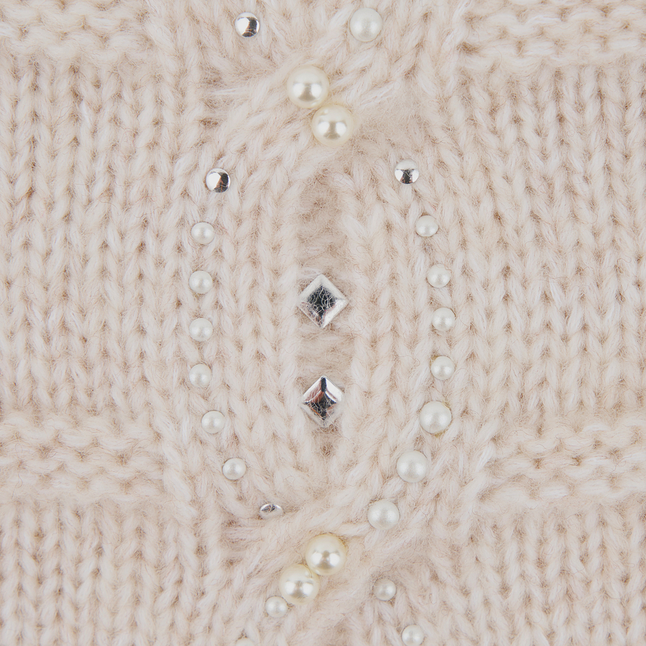 Merino wool cap with Nagoya natural decoration