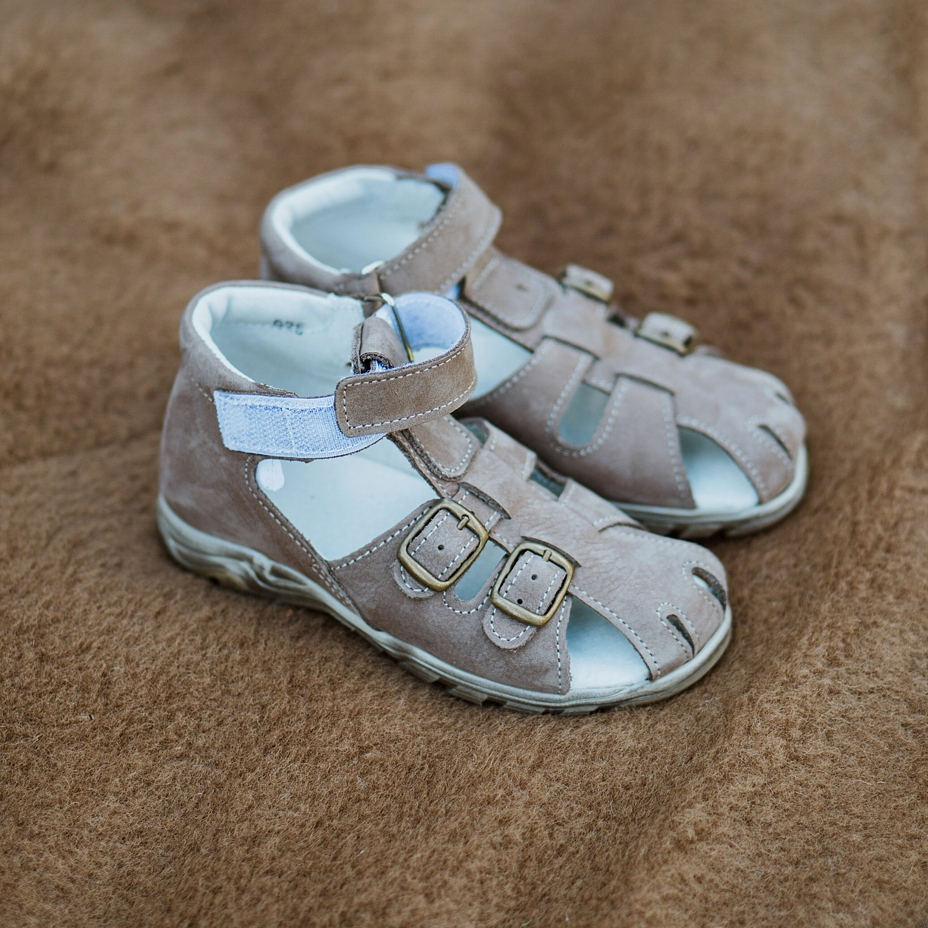Kids’ leather sandals Zuzu Brown