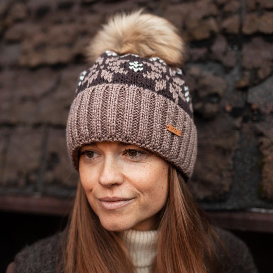 Vlnka Wool Beanie V14 Brown