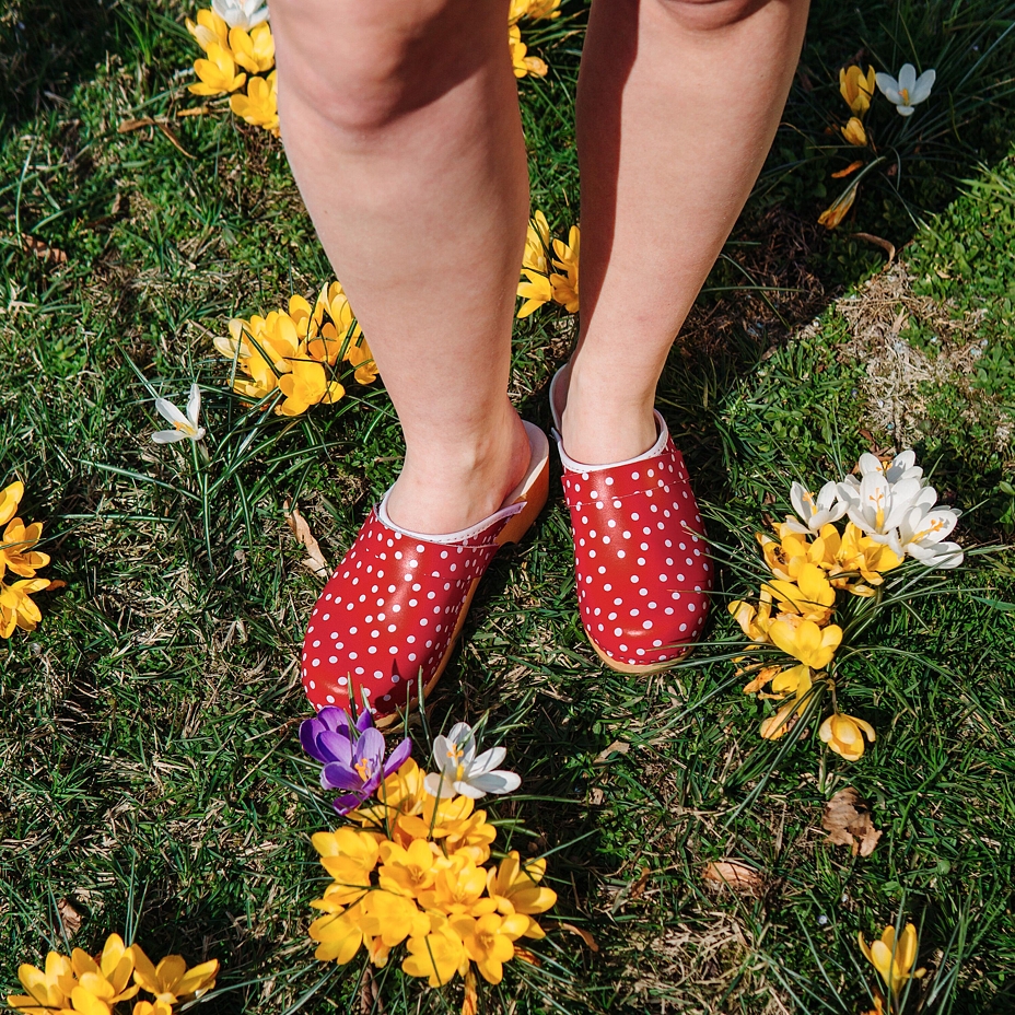 Women's Anatomic Clogs Red Polka Dot
