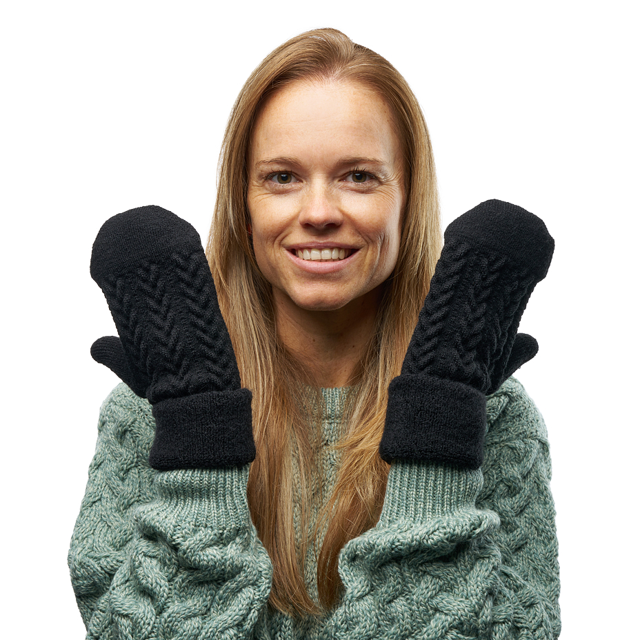 Traditional Wool Mittens Black