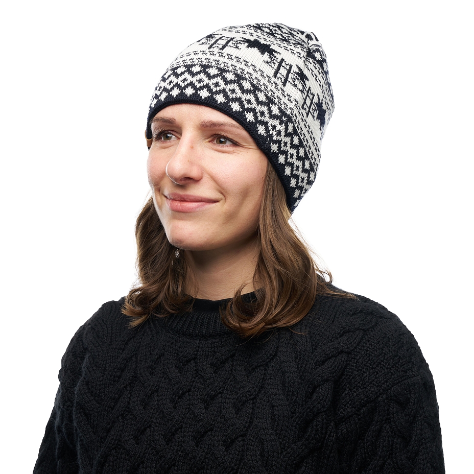 Vlnka Wool Hat in Nordic Design V43 Blue