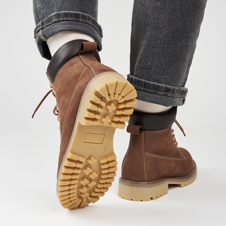 Fluffy farmer's boots Woolee Brown