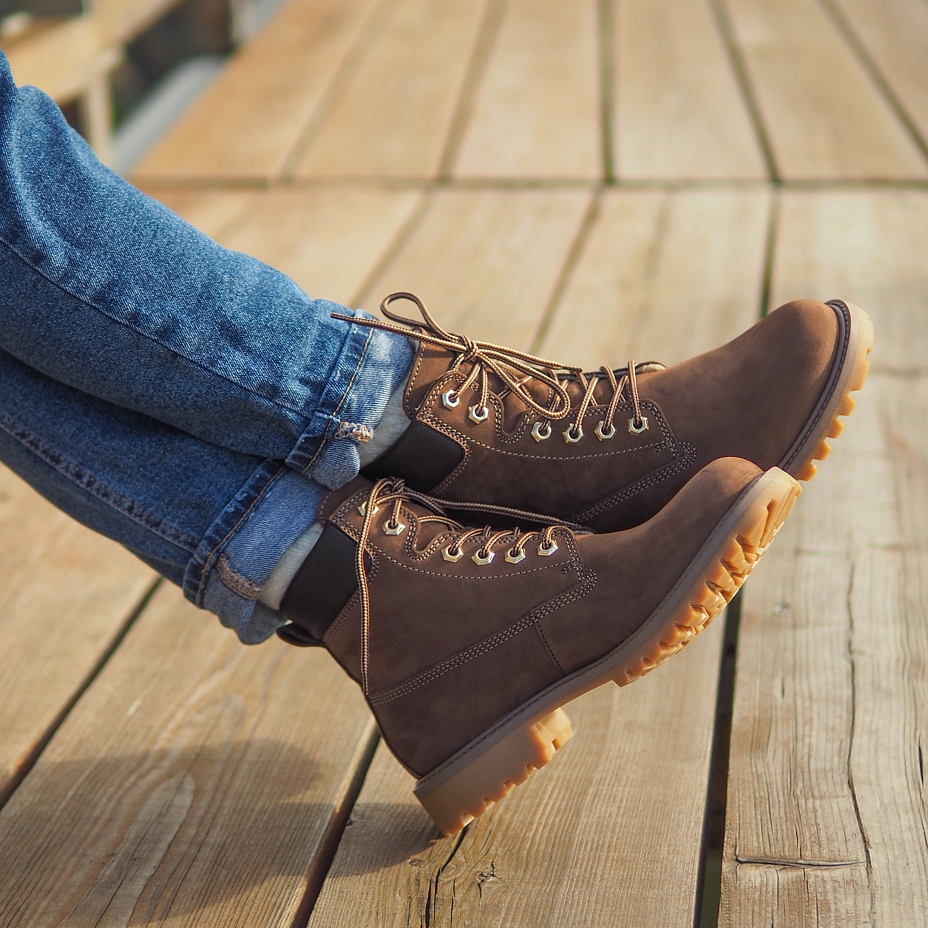 Fluffy farmer's boots Woolee Brown