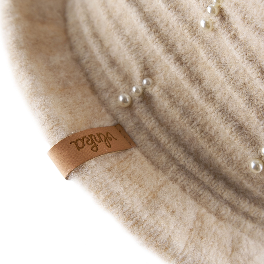 Women's Hat with Sheep Wool Natural