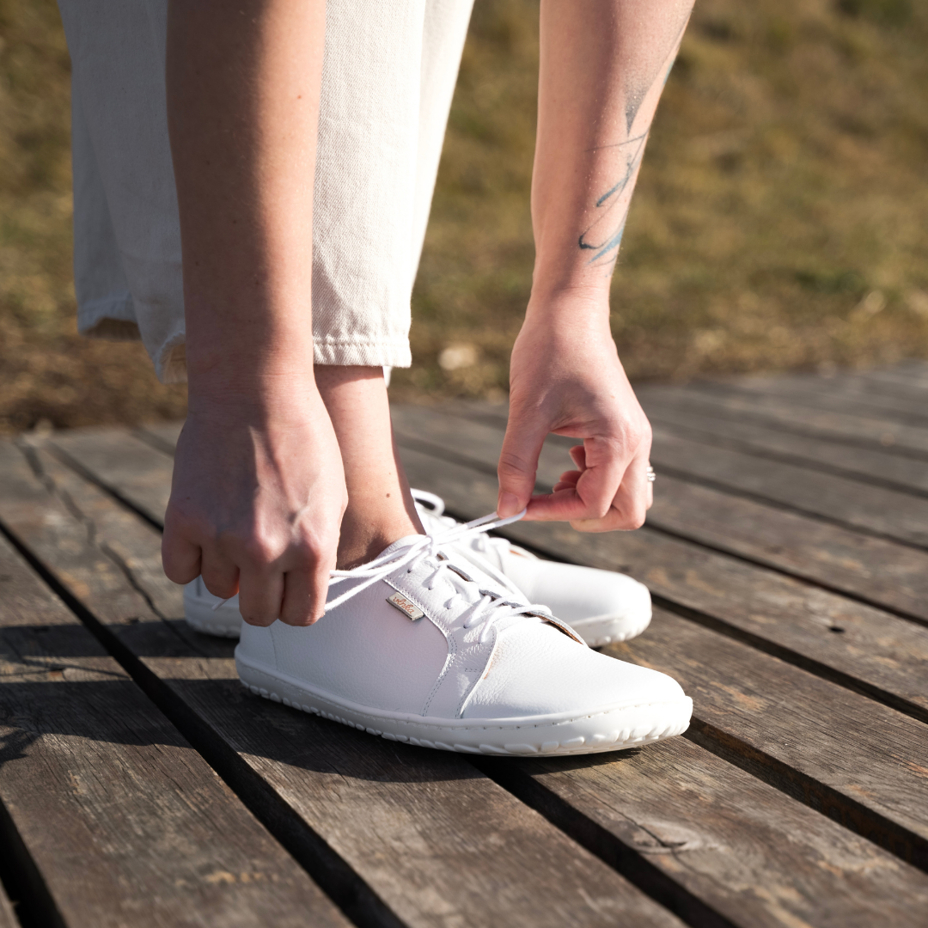 Barefoot leather sneakers Mira white