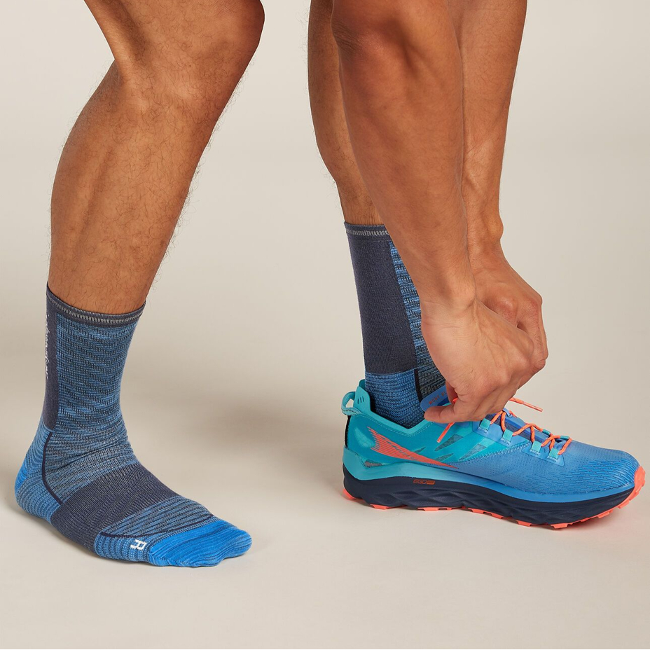 Merino Blend socks Run Ultralight Crew Icebreaker Arctic