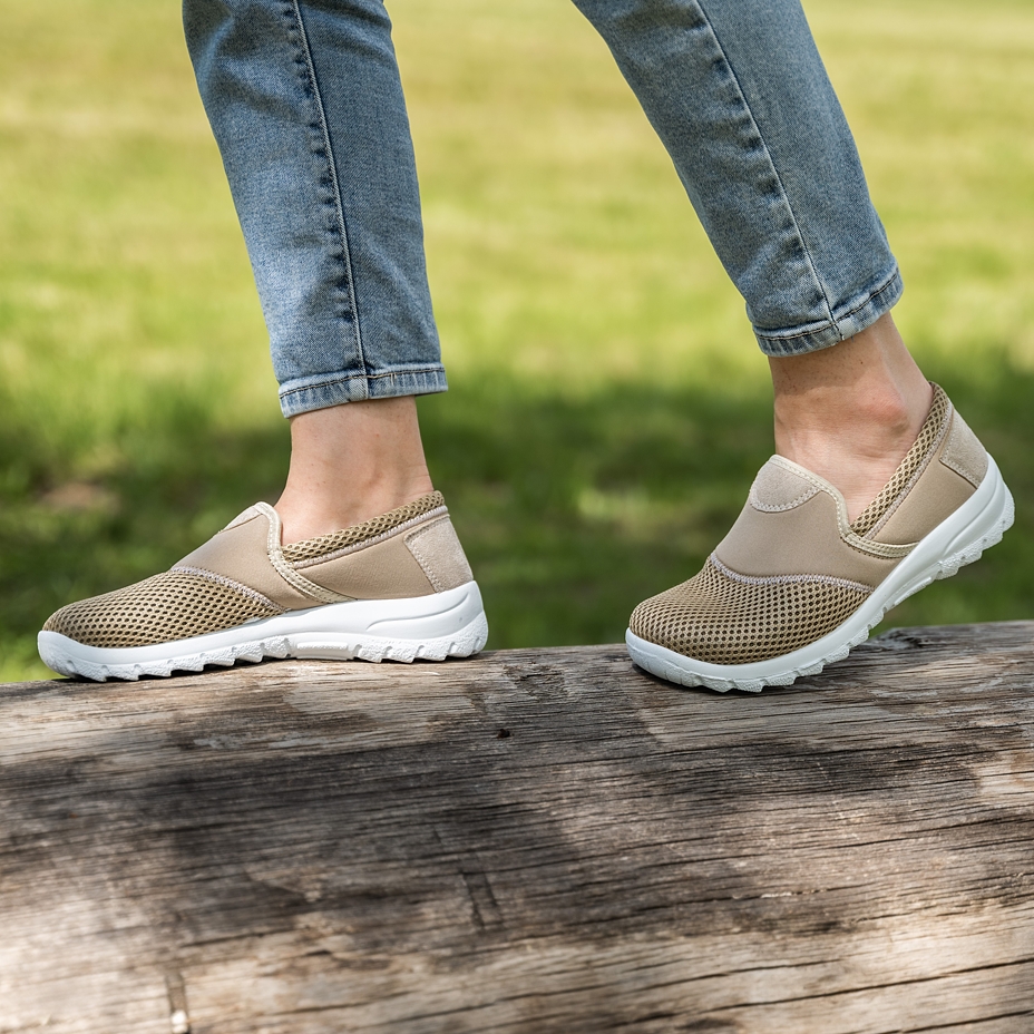 Women's breathable orthopedic sneakers  Beige