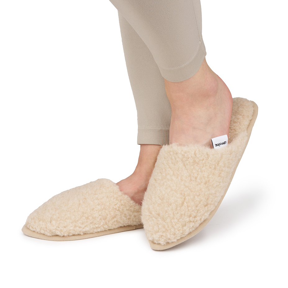 Women's wool slippers Lenka beige