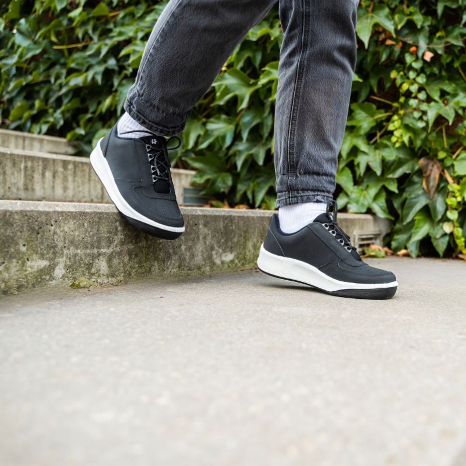 Leather sneakers Woolee Prestige black