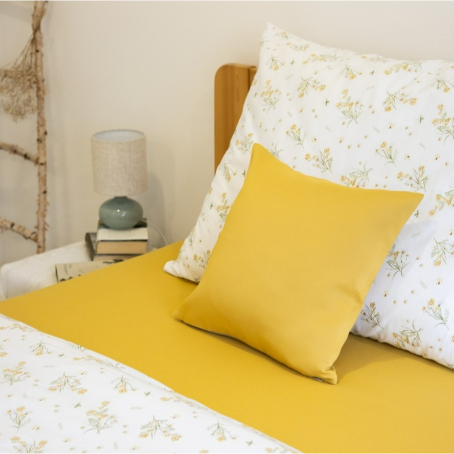 Cotton Bedding Floral Chamomile White