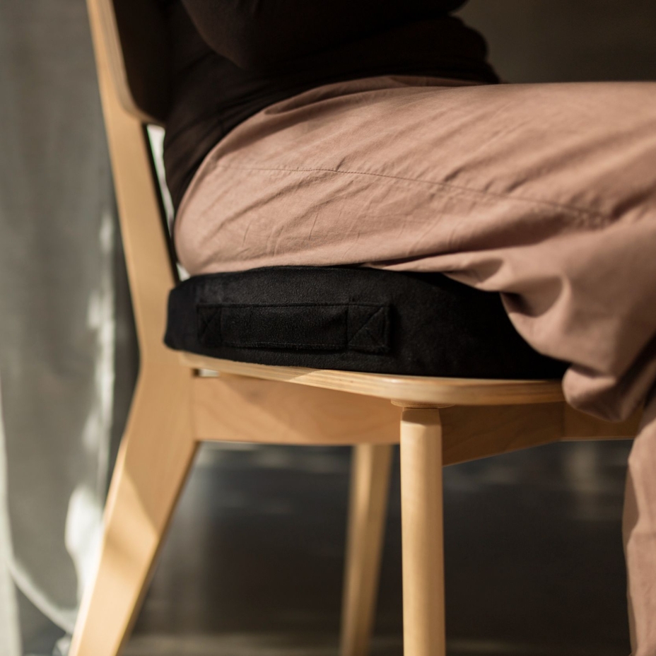 Orthopedic memory seat cushion