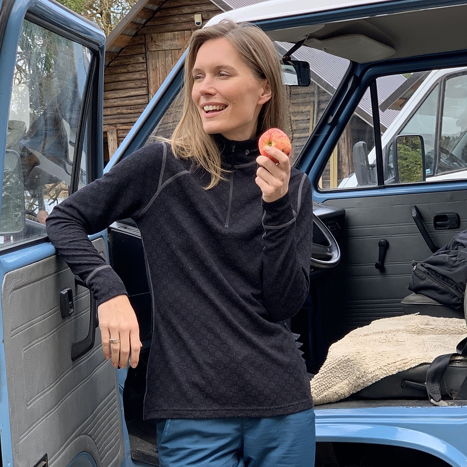 Women's Performance MERINO XTREME THERMOWAVE Top with zip Black