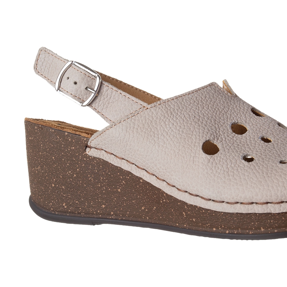 Women’s Valerie Leather Wedge Sandals Beige
