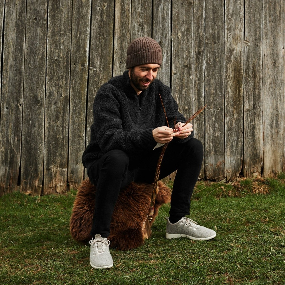 Men's Kangaroo Pocket Wool Top Dark Grey