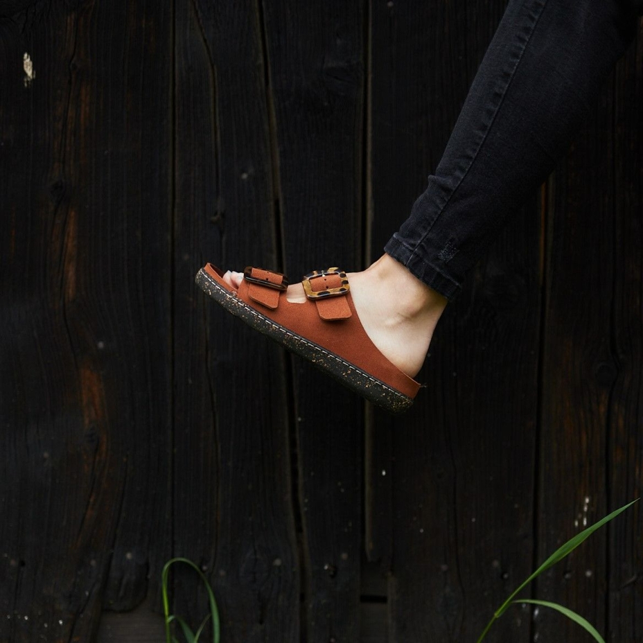 Women’s Gabriela Leather Slip-on Shoes Brown