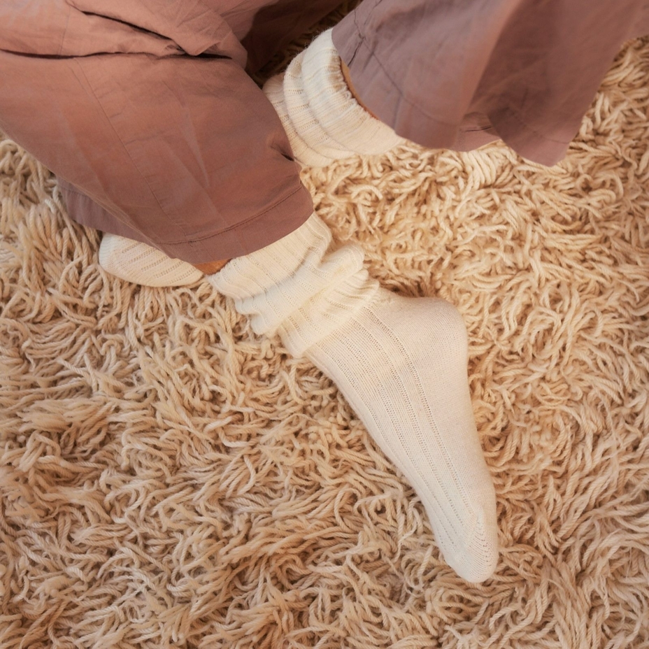 Loose Top Merino Socks White