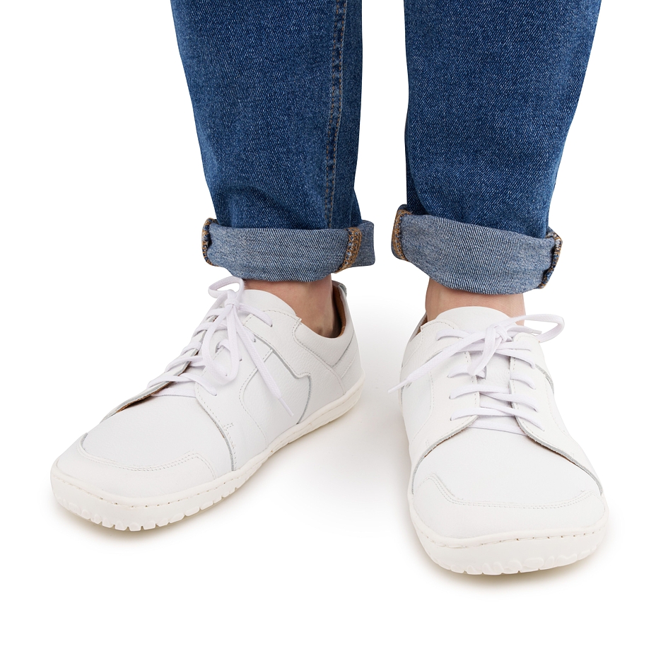 Barefoot leather sneakers Sasha white