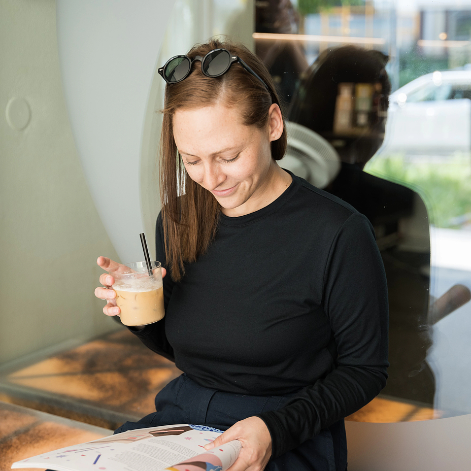 Women's Merino wool long-sleeve T-shirt Woolee black