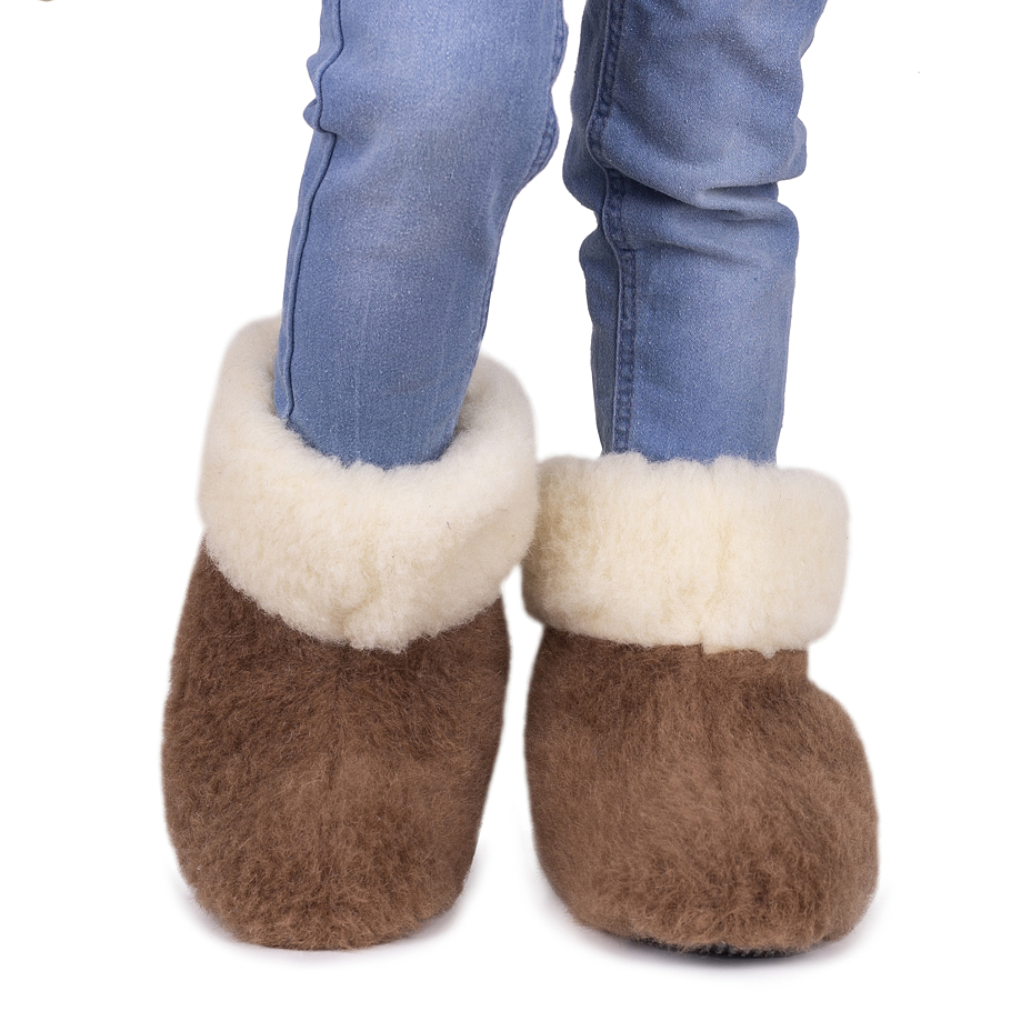 Kids’ TV Wool Slipper Boots Brown