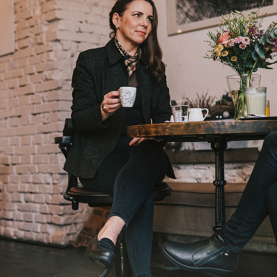 Women's Marcela Leather Zip-up Ankle Boots Black