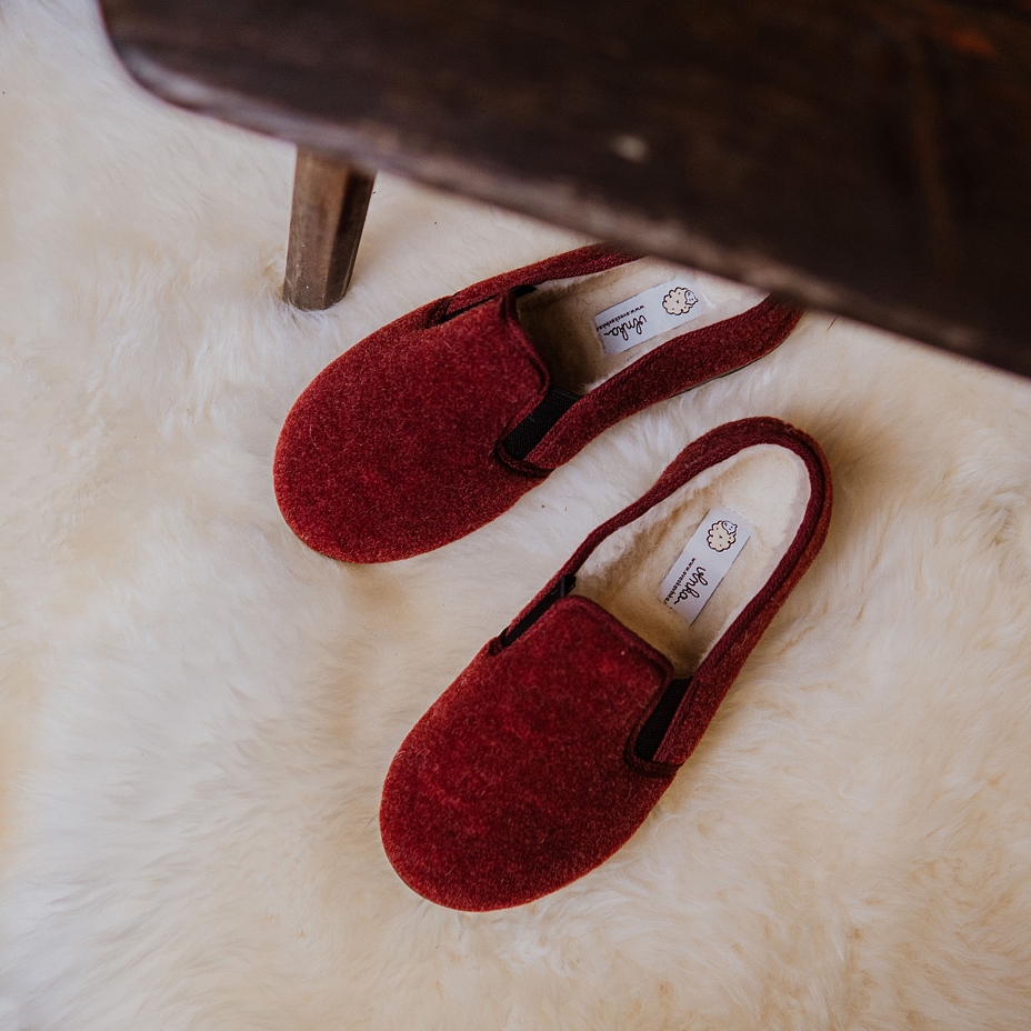 Women's Non-Slip Slippers with Wool Lining Red