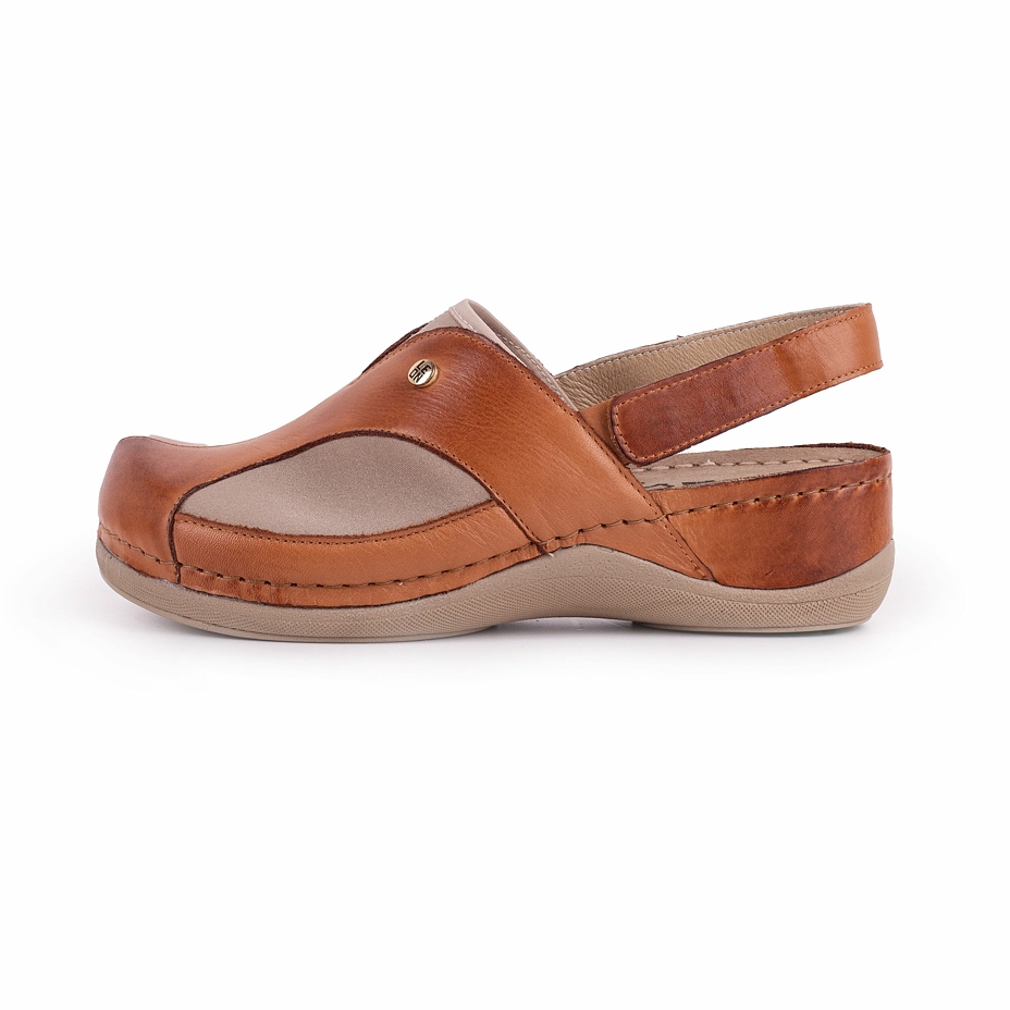 Women's leather sandals for bunions Livia Brown